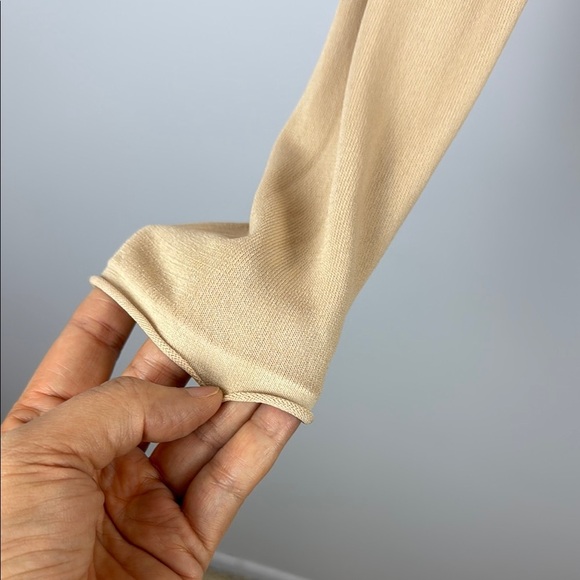 Zara Tan Crewneck Sweater Fitted Lightweight Knit Size Large - Picture 5 of 8